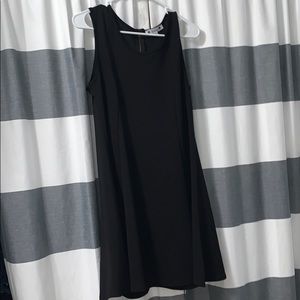 Short dress